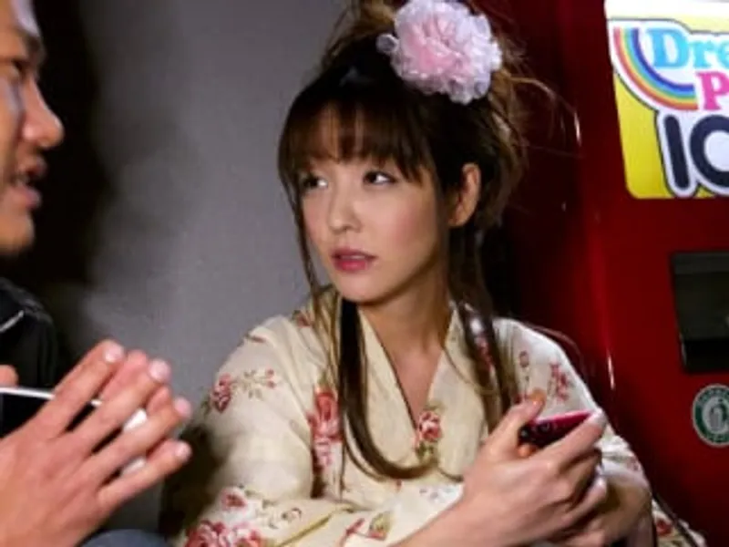 Giận người chồng bỏ ra ngoài đường, cô vợ dễ dãi về nhà trai lạ để "tâm sự"