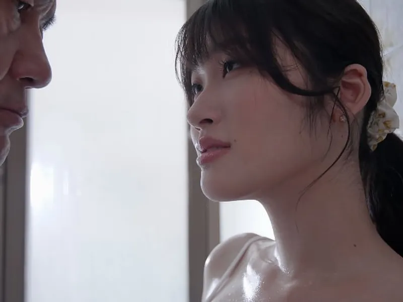 Gã chồng bỏ bê, cô vợ được ông chú giúp thỏa mãn cơn dâm dục lồn